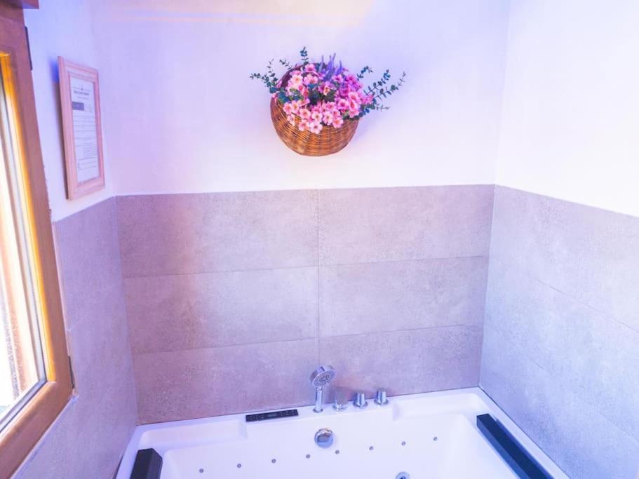 Cantos Apartment With Jacuzzi Ронда Екстериор снимка